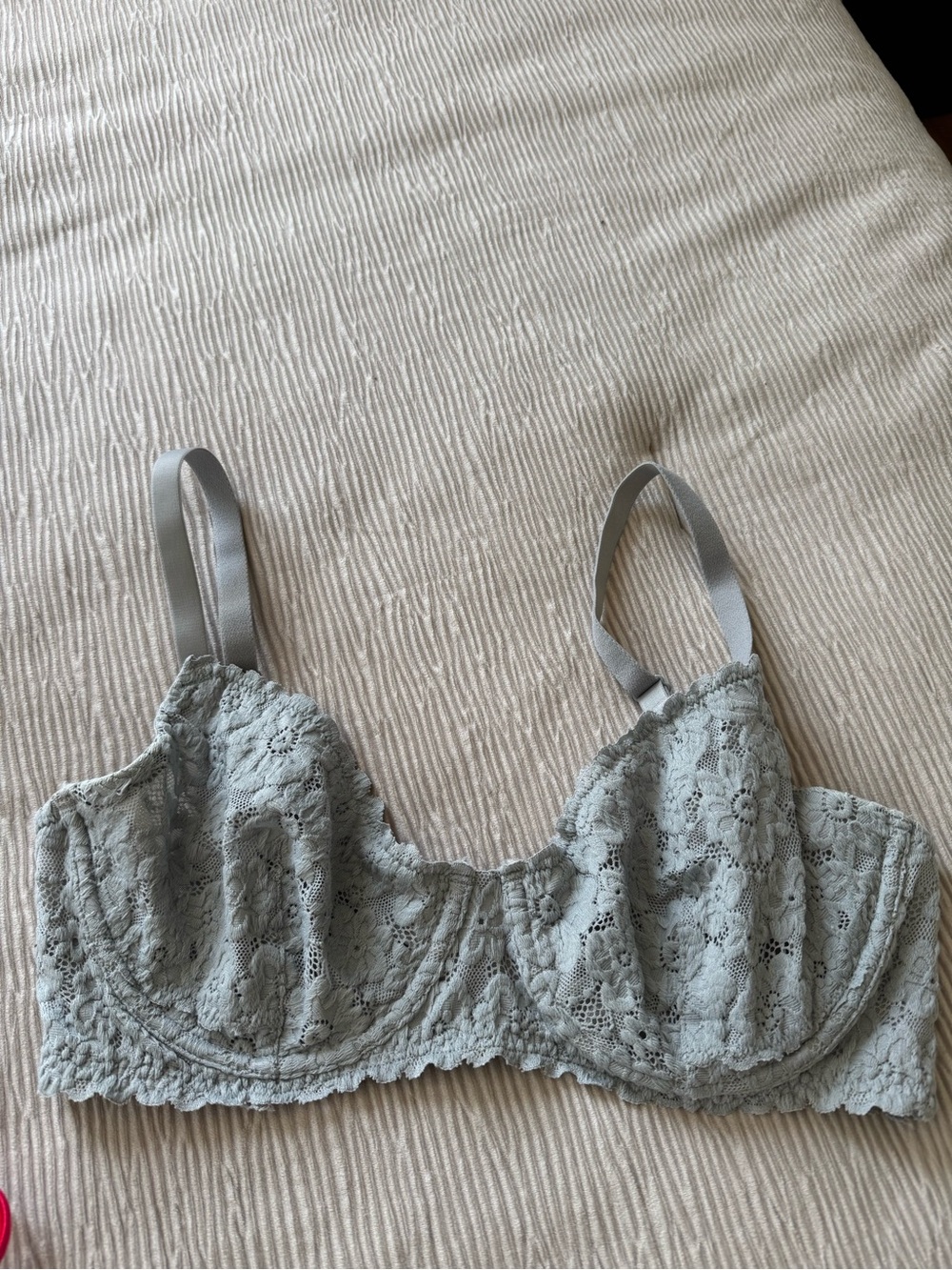 aerie Light Gray Lace Underwire Bra